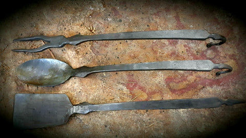Colonial Style Cooking Utensil Set