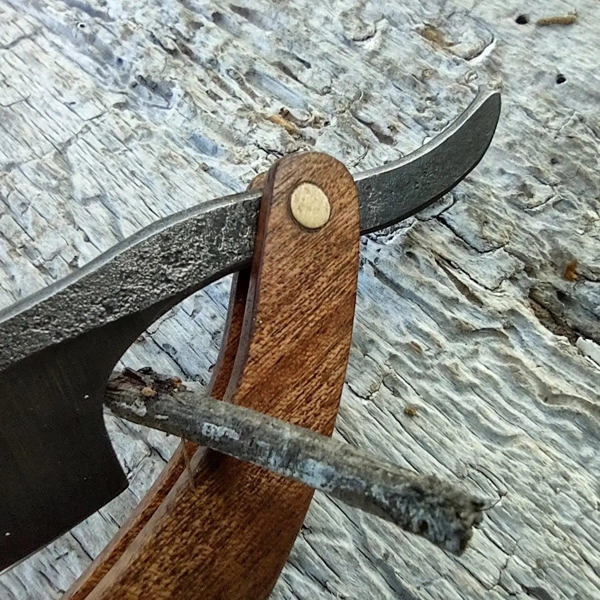 Straight Razor Mahogany Handle – Refiner's Forge